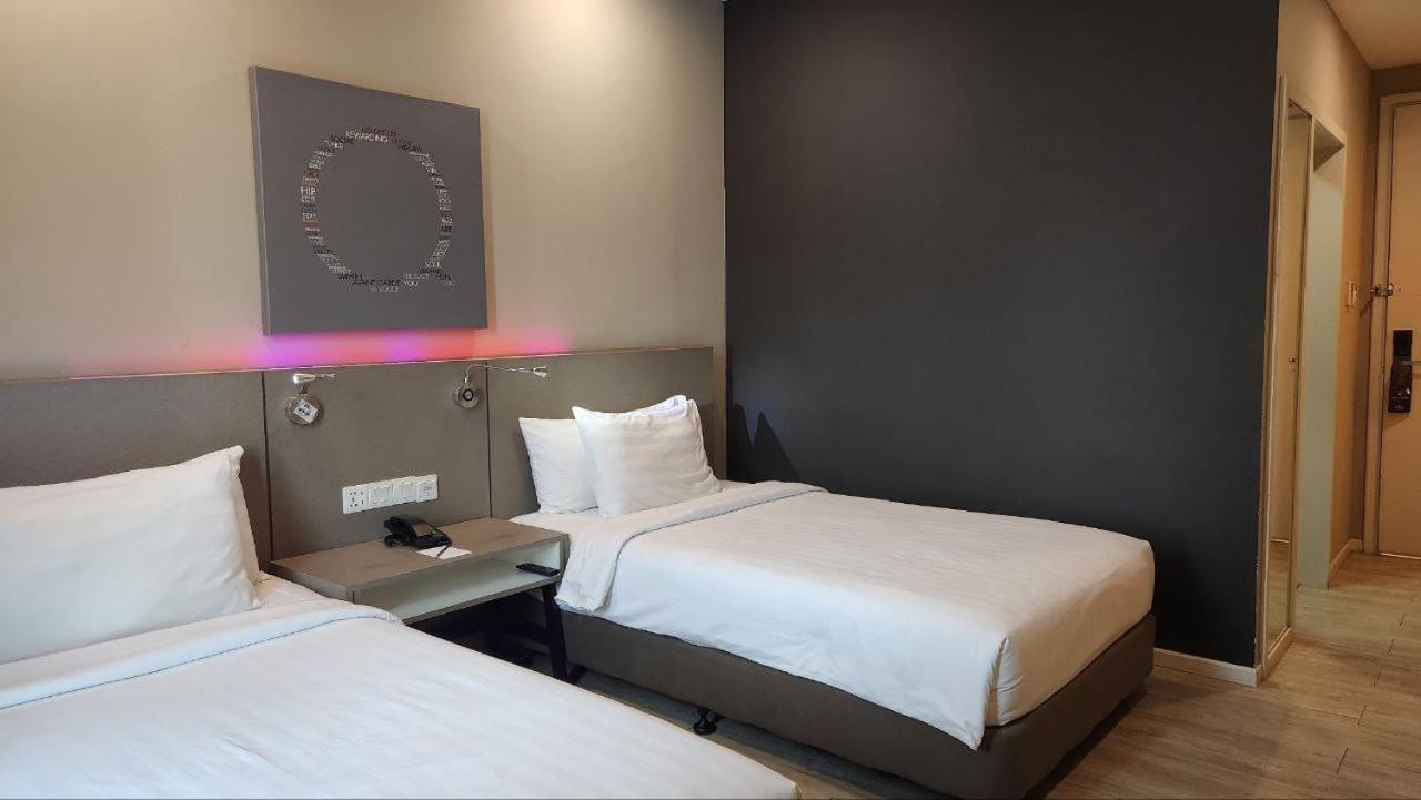 Hotel Perdana Hills Petaling Jaya Zewnętrze zdjęcie
